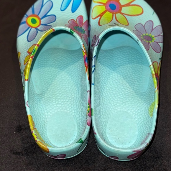 Birkenstock Yellow and Pink Artistic Slippers - Picture 13 of 16